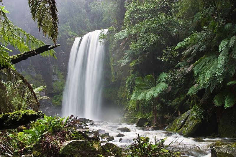 800px-Hopetoun_falls