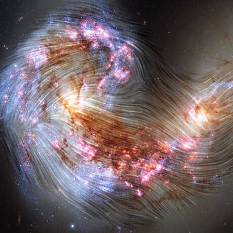 Magnetic fields in the interacting Antenna Galaxies
