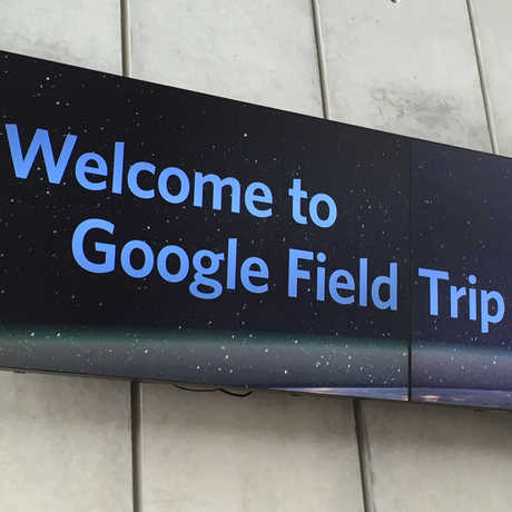 Sign welcomes students to Google Field Trip Day