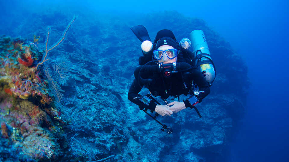 Bart Shepherd diving in the Philippines